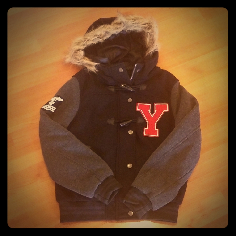 Girl's Hooded Yoki Jacket Size 12/14